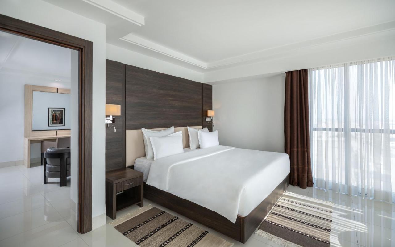 Radisson Hotel Сфакс Екстер'єр фото A bedroom at the hotel